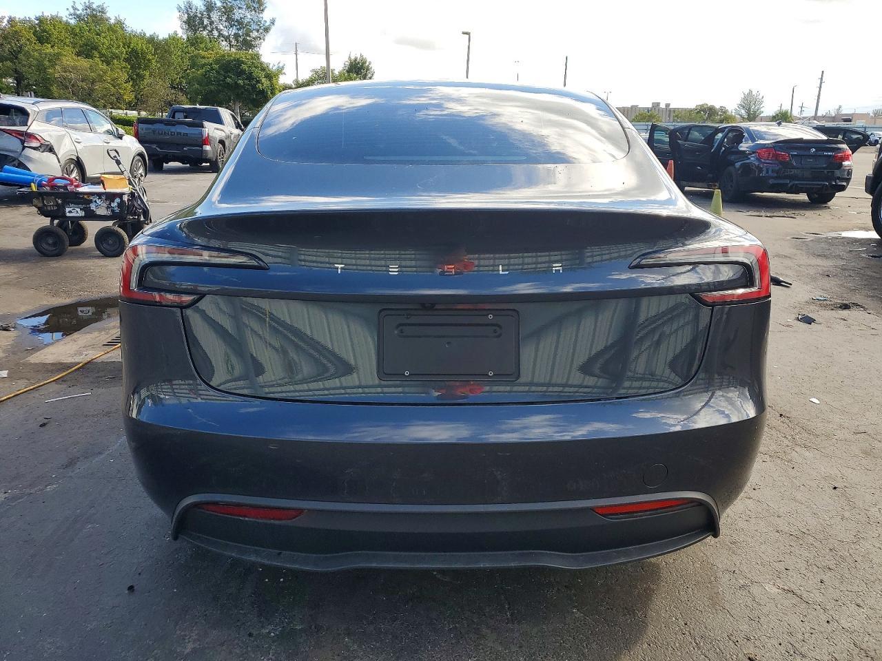 2025 Tesla Model 3