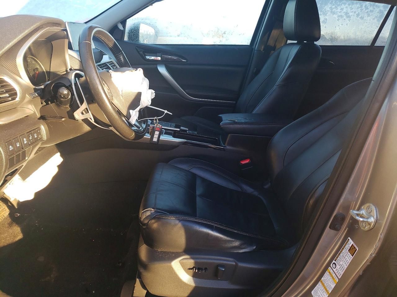 2019 Mitsubishi Eclipse Cross se