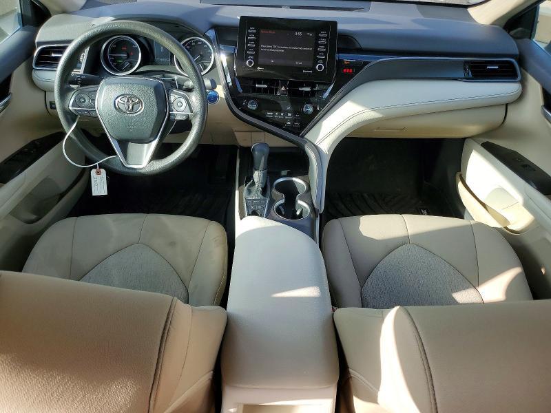 2022 Toyota Camry le