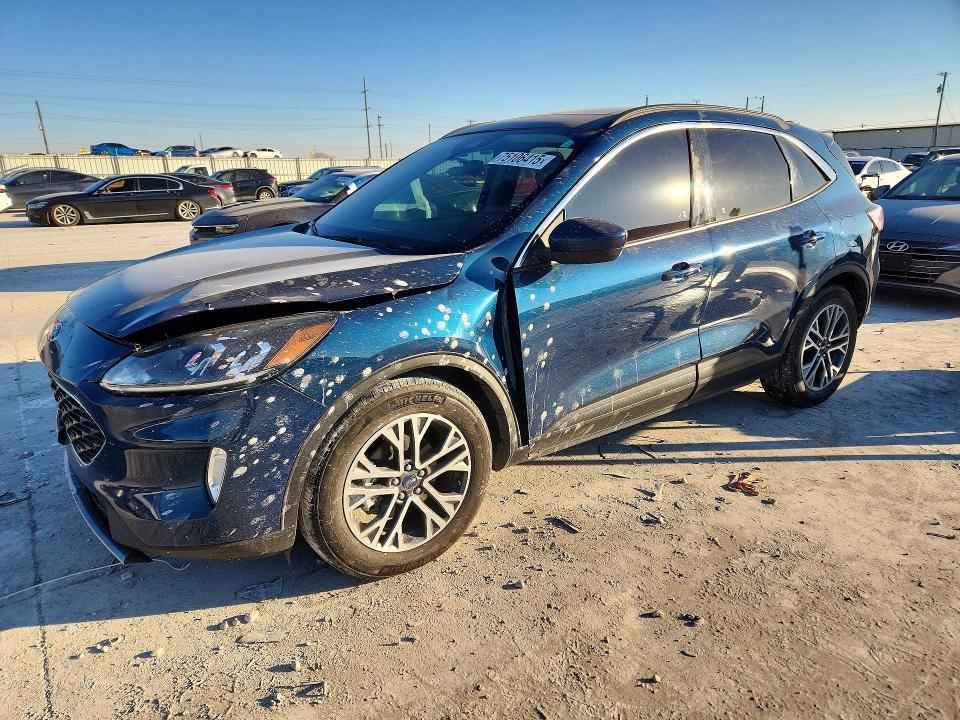 2020 Ford Escape sel