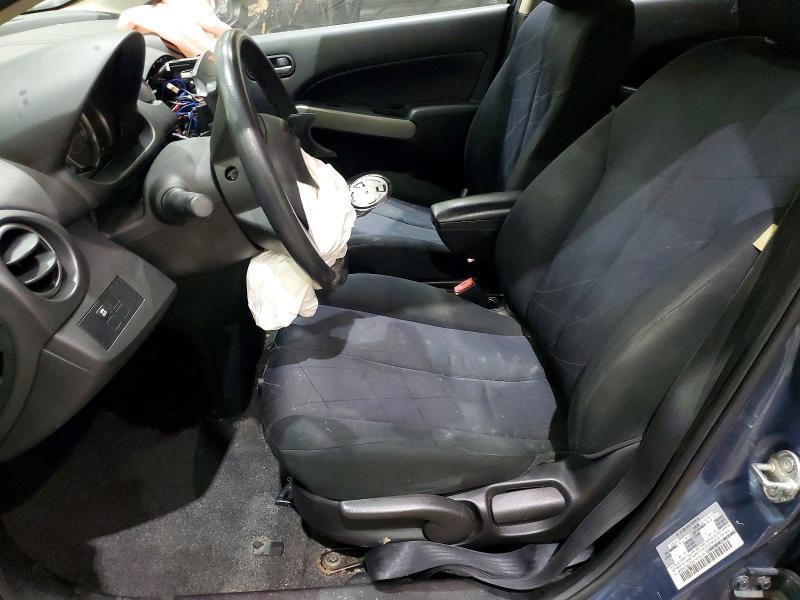 2014 Mazda 2 Sport