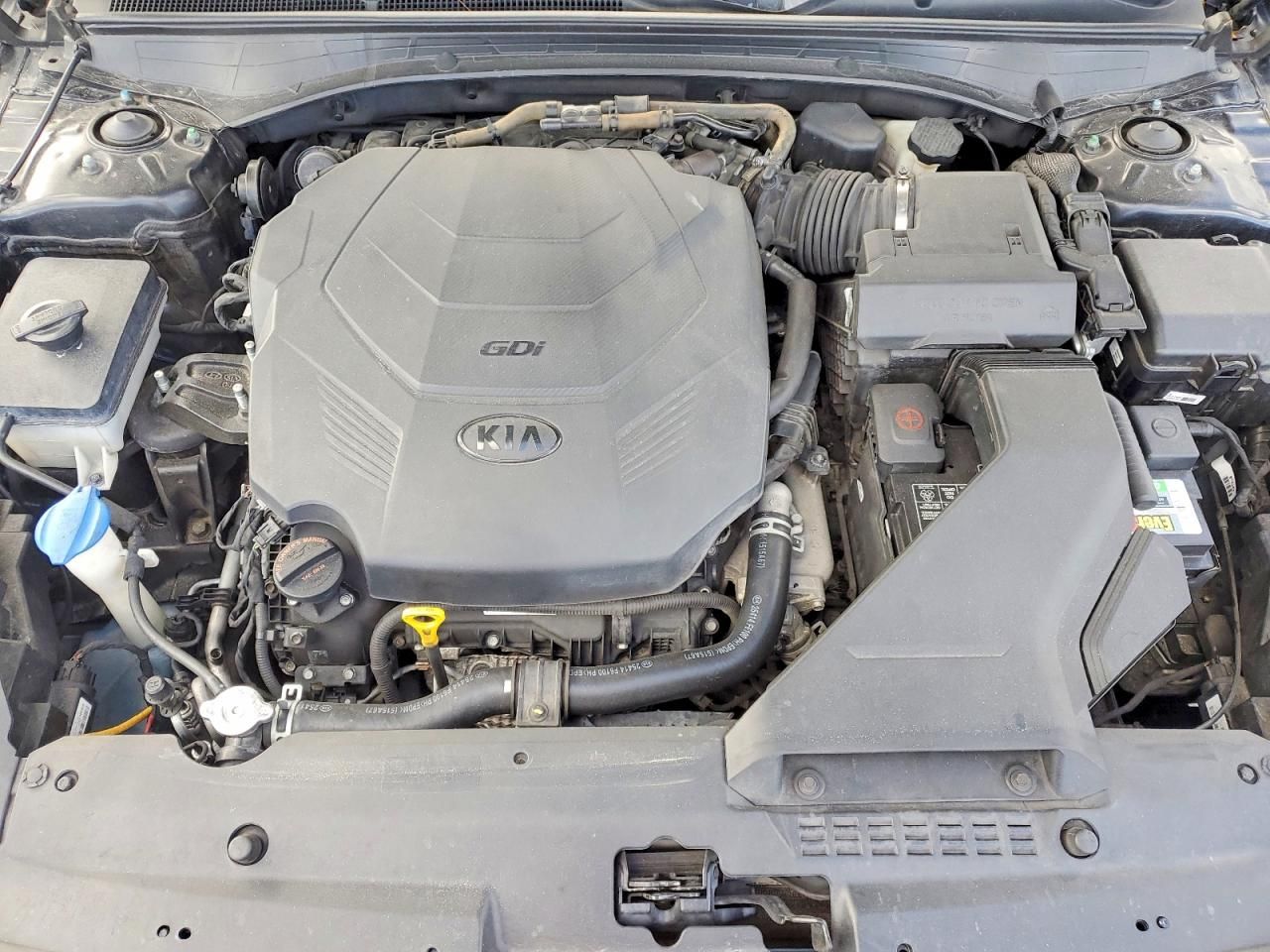 2017 KIA Cadenza Premium