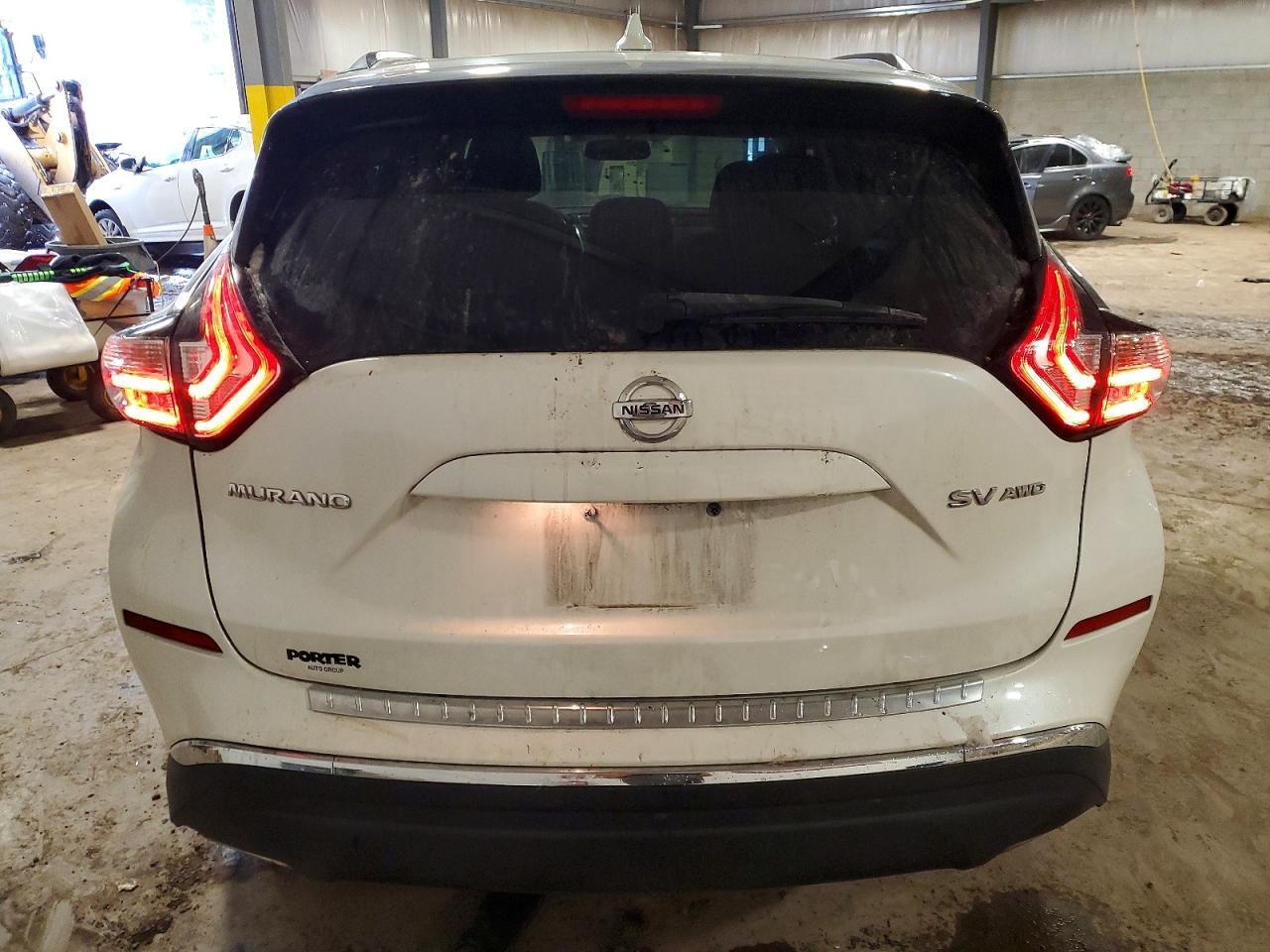 2018 Nissan Murano s