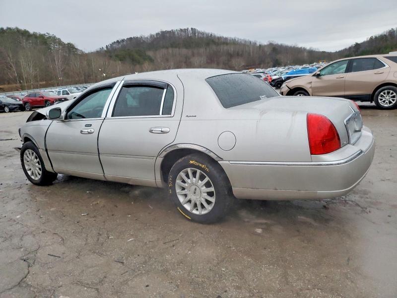 2007 Lincoln Town car Signature