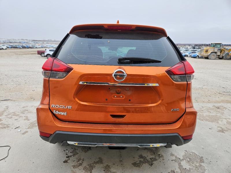 2017 Nissan Rogue sv