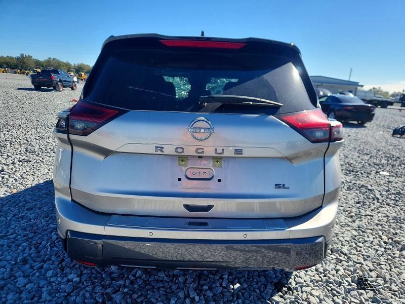 2025 Nissan Rogue sl