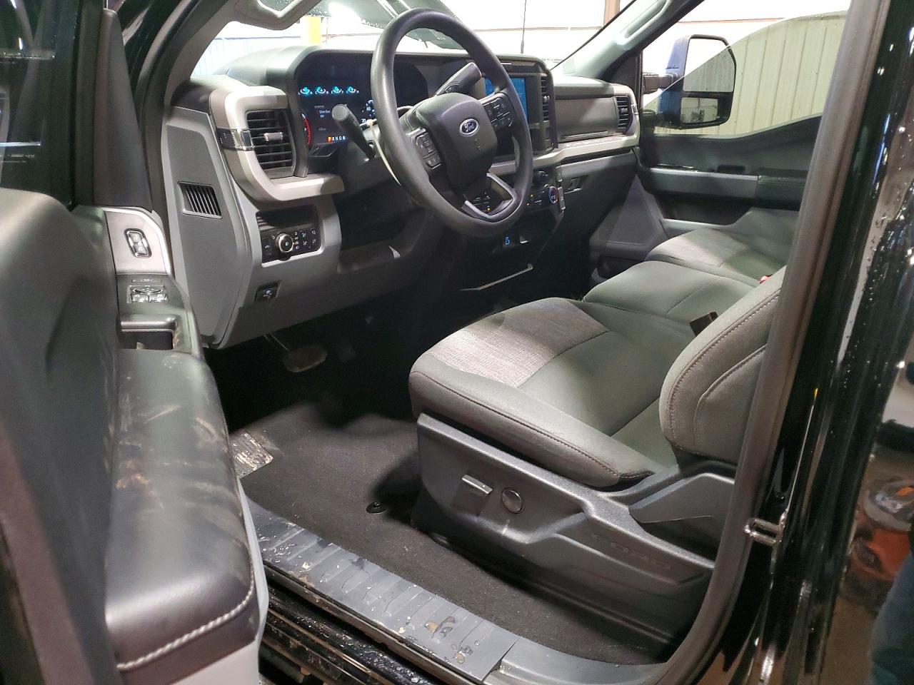 2025 Ford F350 Super Duty