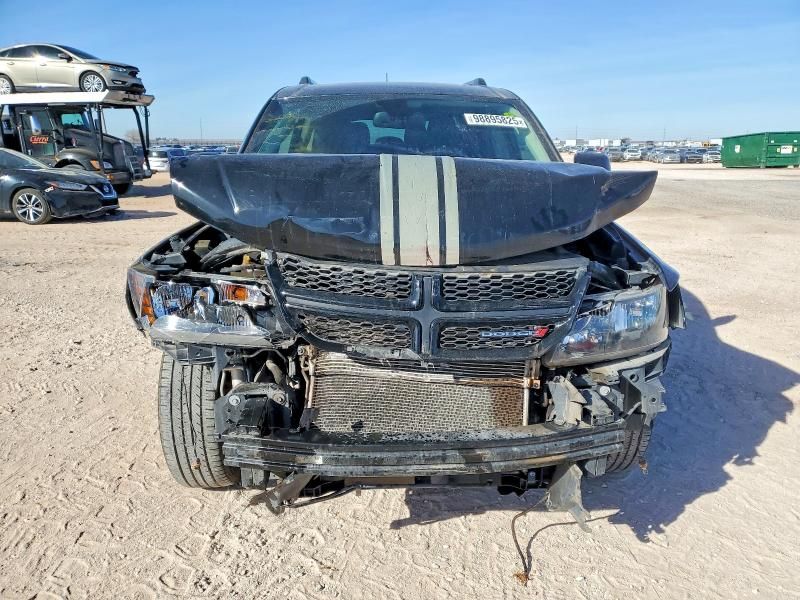 2020 Dodge Journey Crossroad