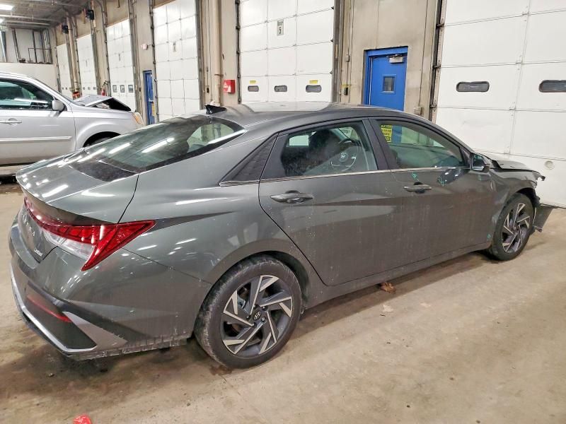 2024 Hyundai Elantra Limited