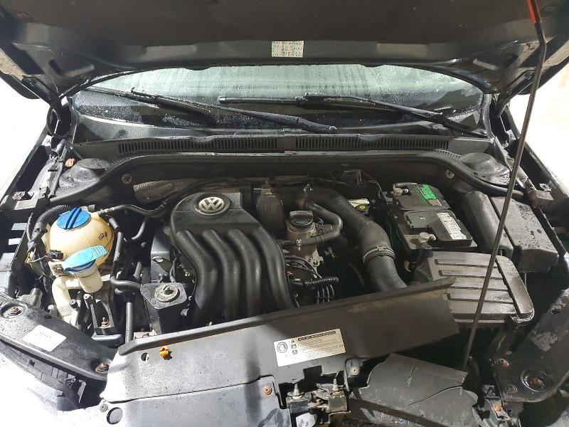 2011 Volkswagen Jetta Base