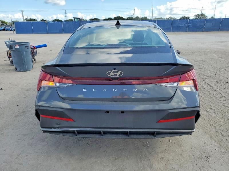 2025 Hyundai Elantra sel Sport