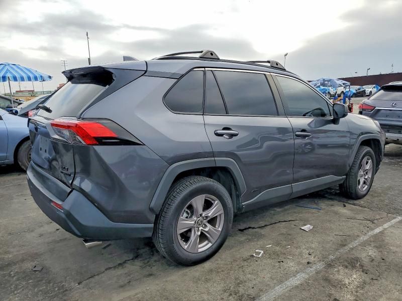 2024 Toyota Rav4 le