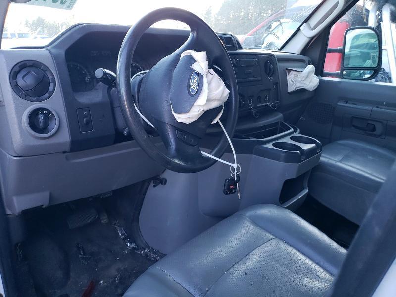 2016 Ford E350 BOX Truck