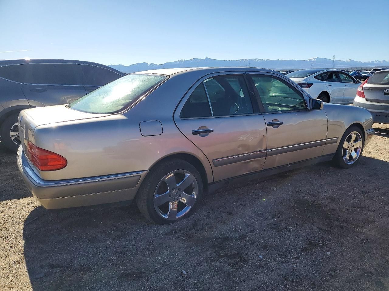 1996 Mercedes-Benz E 320