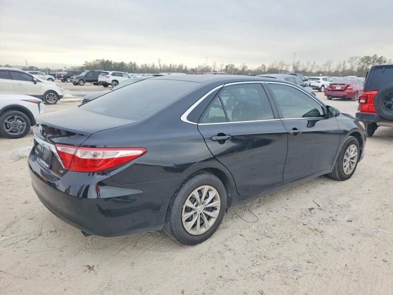 2017 Toyota Camry le