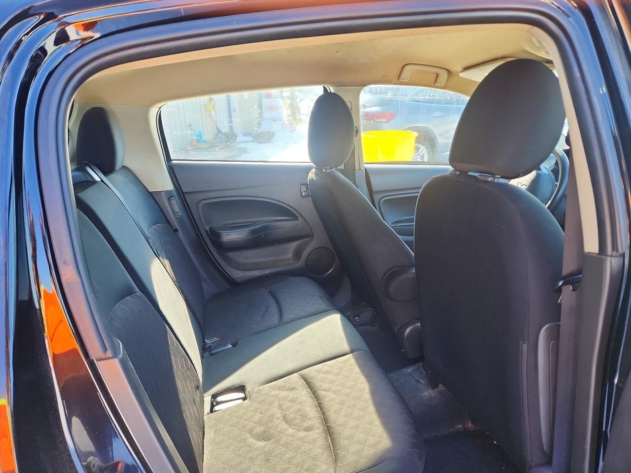 2024 Mitsubishi Mirage es