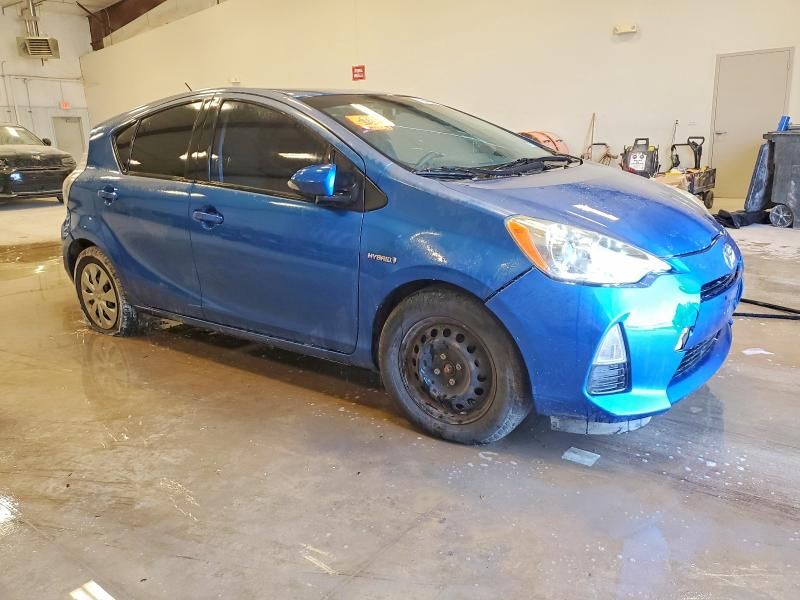 2014 Toyota Prius c