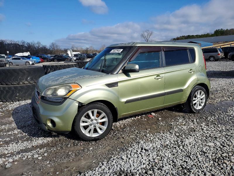 2013 KIA Soul +