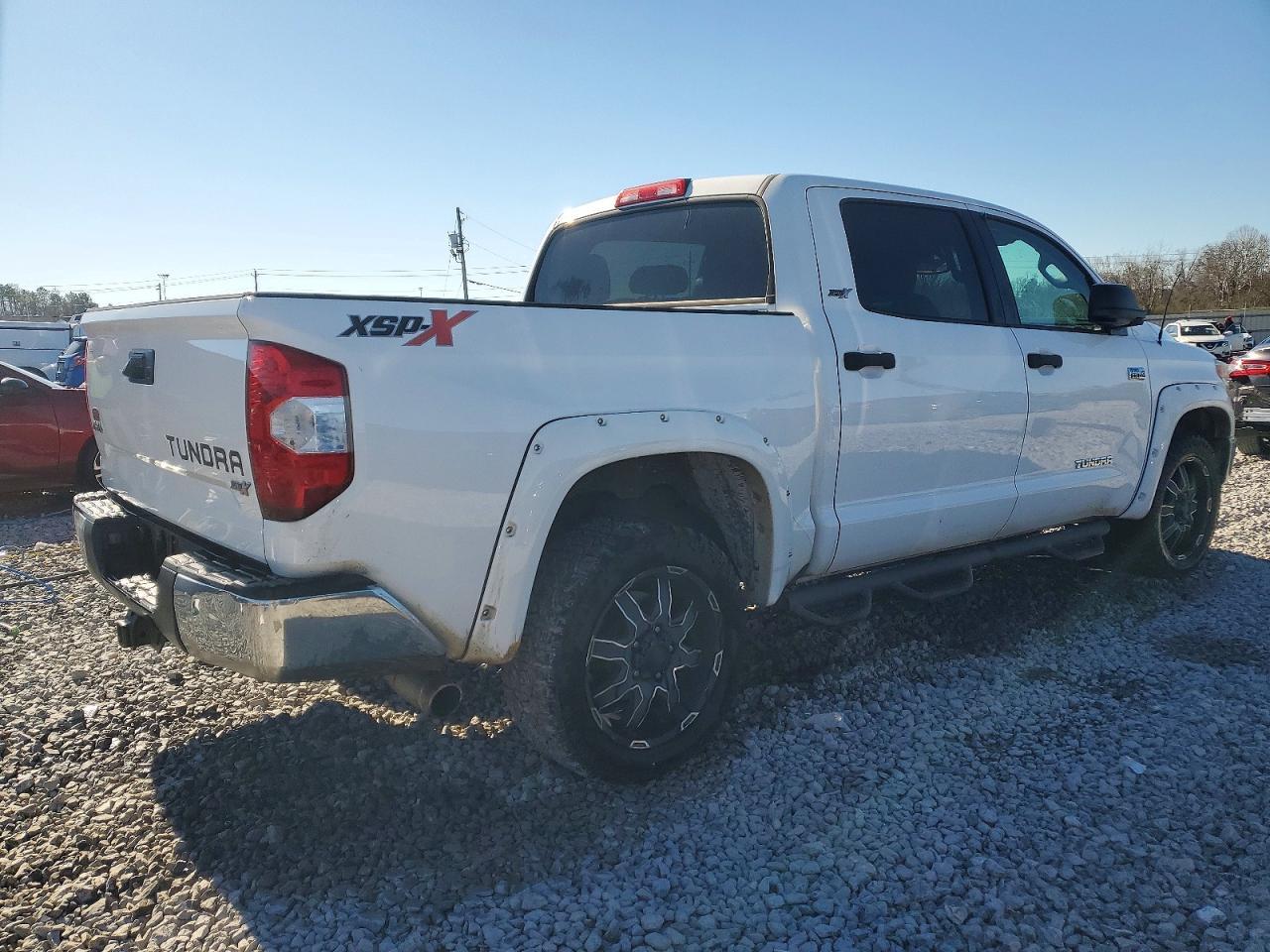 2017 Toyota Tundra SR5