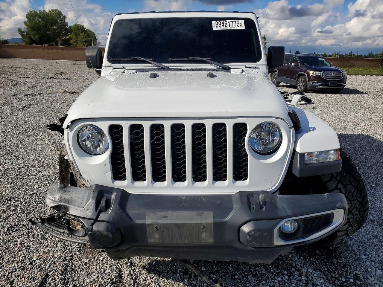 2023 Jeep Gladiator Sport