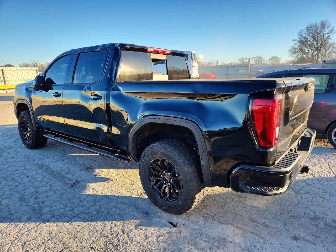 2023 GMC Sierra K1500 At4x