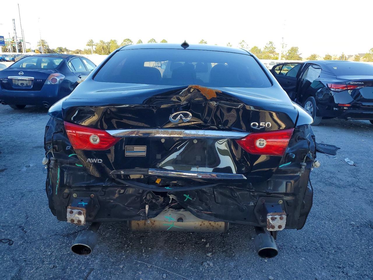 2015 Infiniti Q50 Base