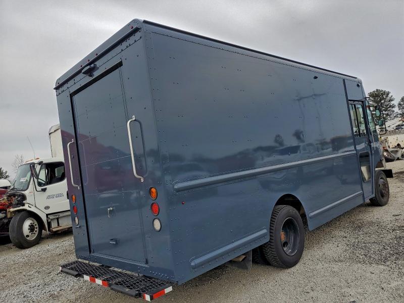 2020 Freightliner MT45G Delivery Truck