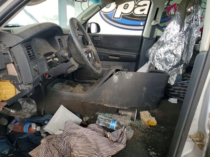 2004 Dodge Dakota Quad slt