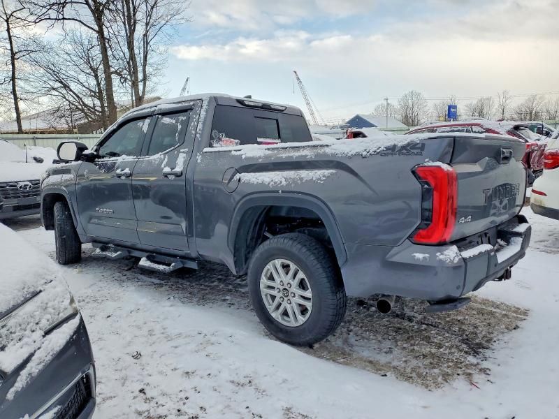 2022 Toyota Tundra Double cab sr