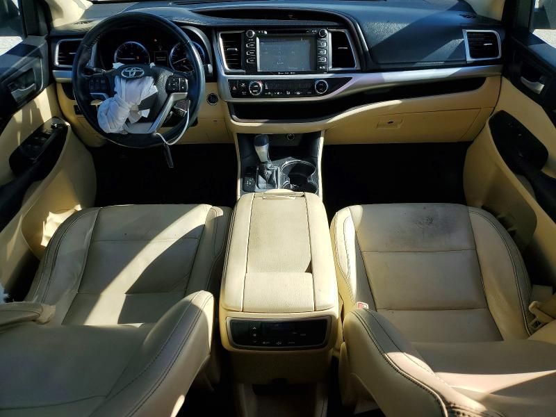 2016 Toyota Highlander xle