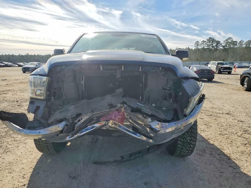 2017 Dodge Ram 1500 slt