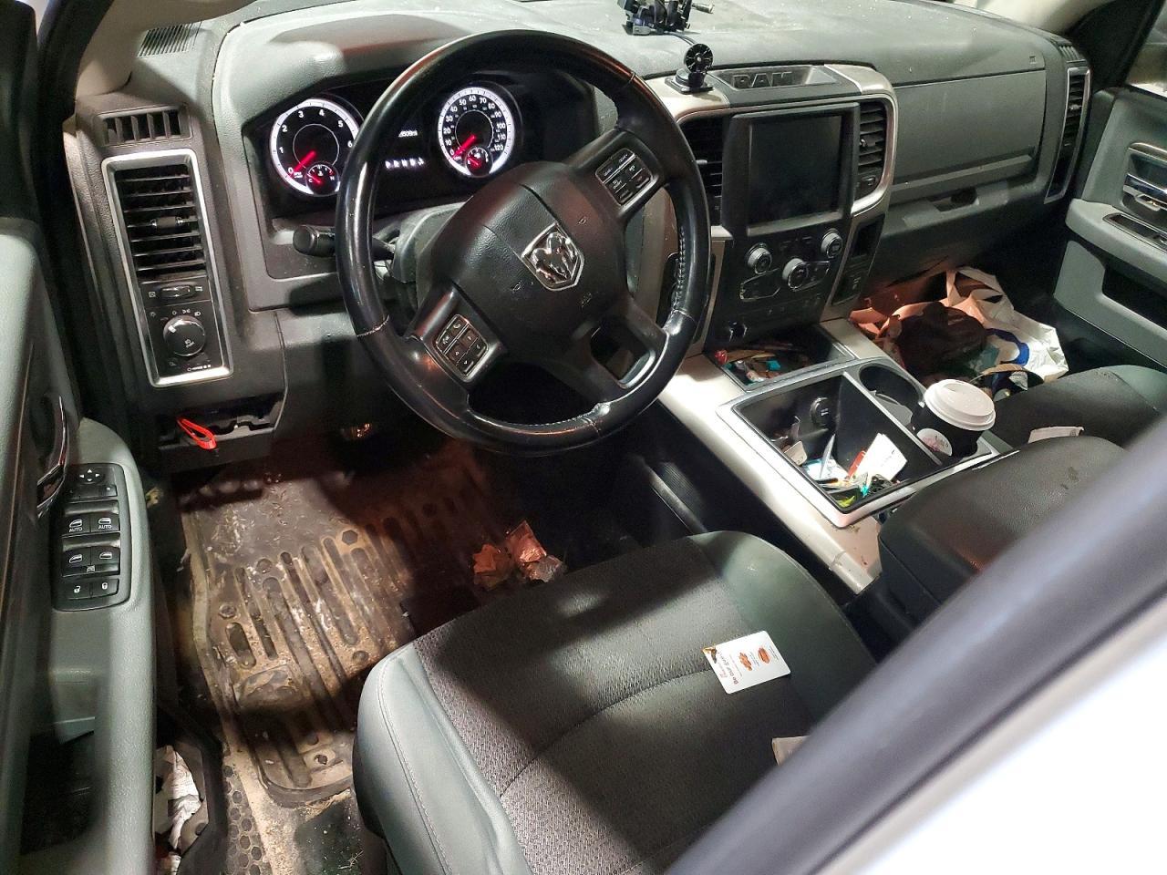 2014 Dodge RAM 1500 SLT
