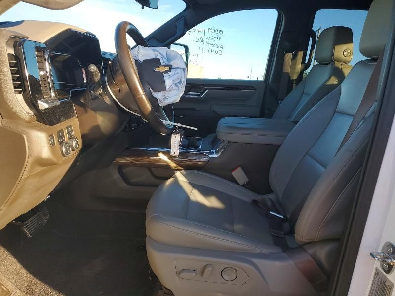 2024 Chve Silv2500 4WD