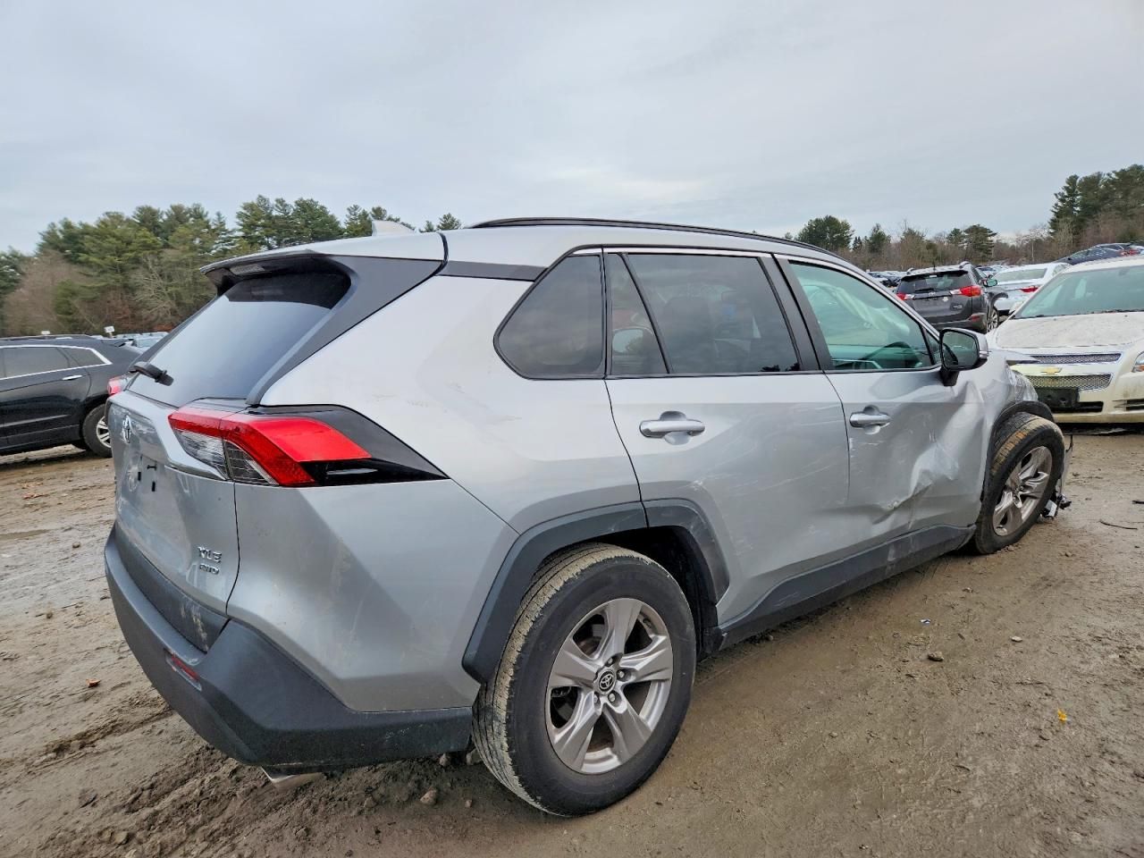 2022 Toyota Rav4 xle