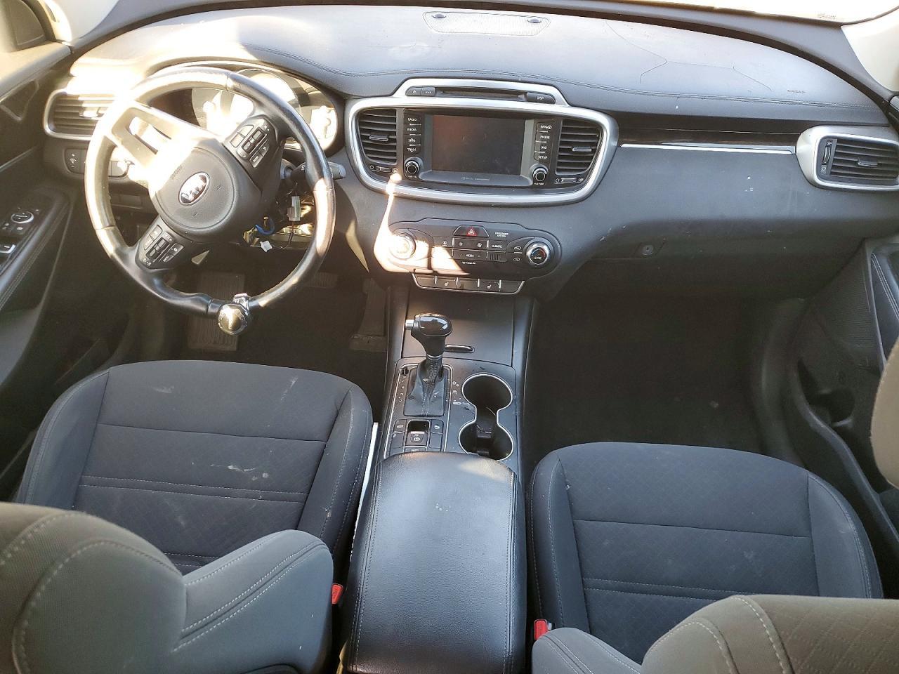 2017 KIA Sorento lx