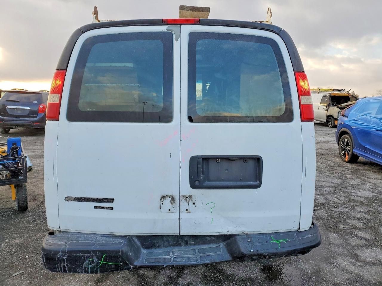 2011 Chevrolet Express 2500 Utility / Service Van