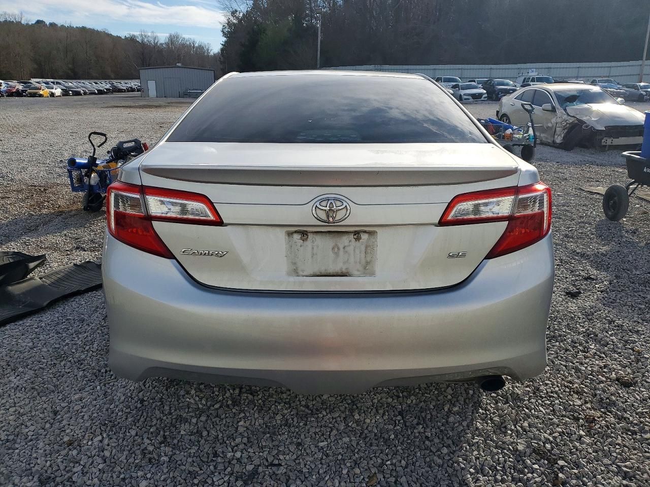 2013 Toyota Camry l