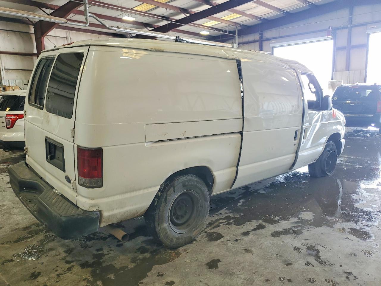 2010 Ford E250 Utility / Service Van
