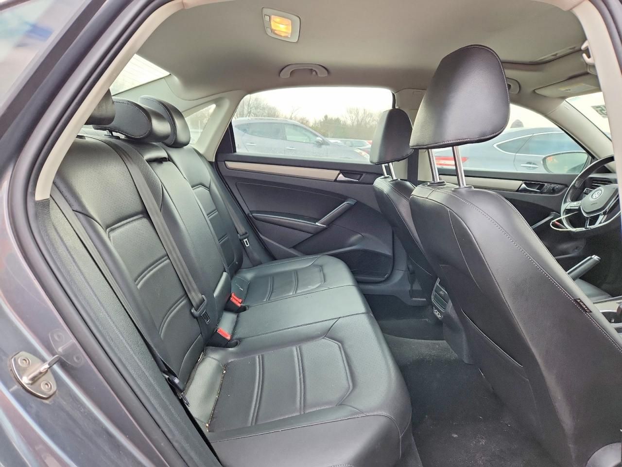 2021 Volkswagen Passat se