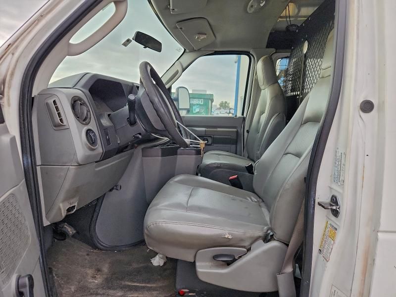 2009 Ford Econoline E350 Super Duty Van