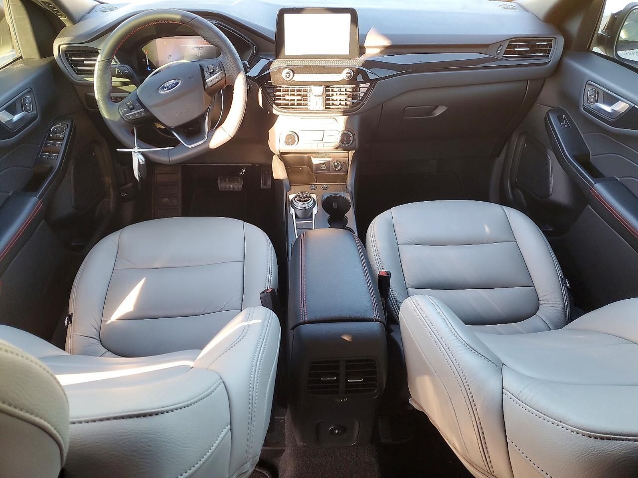 2025 Ford Escape st Line