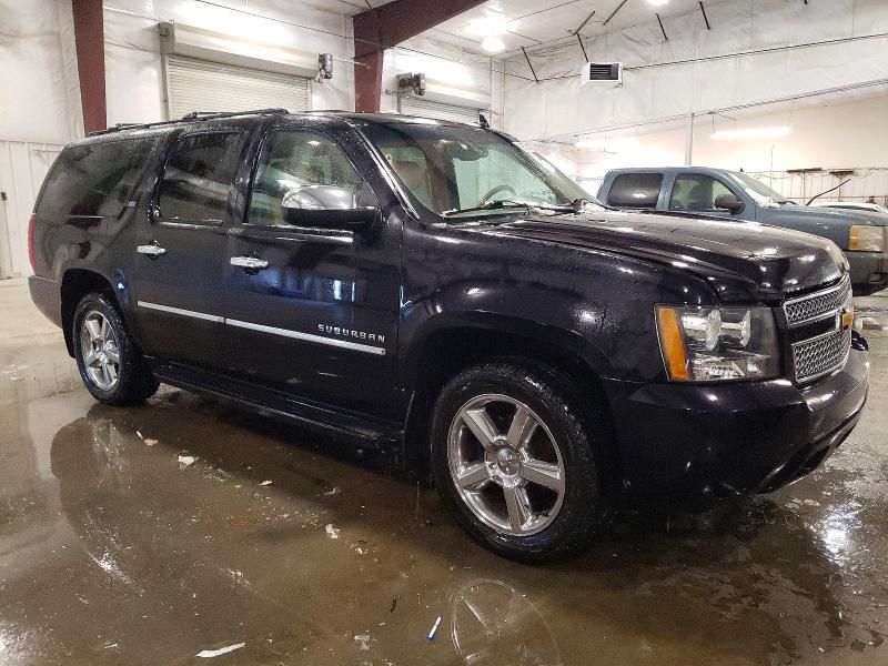 2014 Chevrolet Suburban K1500 ltz