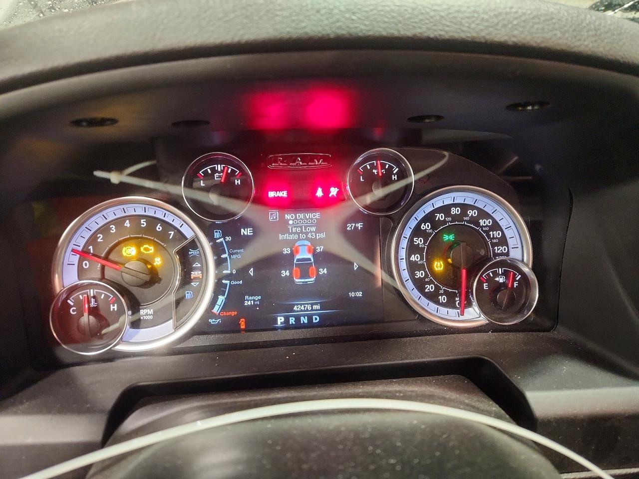 2023 Dodge RAM 1500 Classic SLT