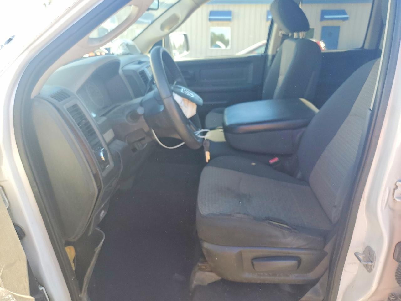 2012 Dodge Ram 1500 st
