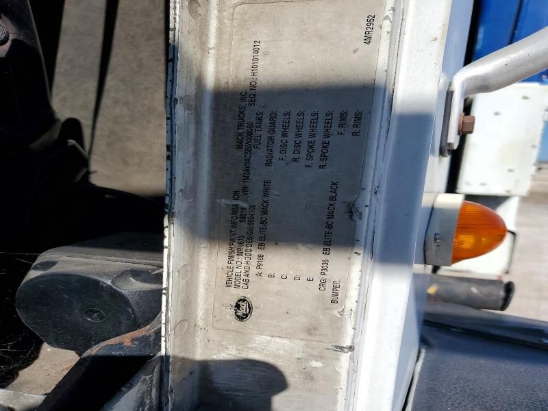 2011 Mack Mru613 Refuse Truck