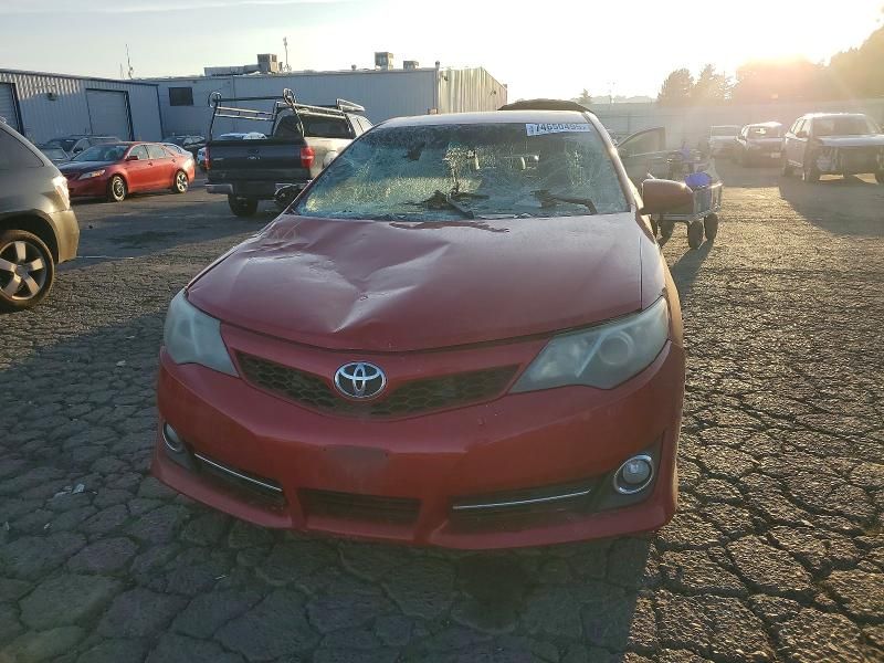 2014 Toyota Camry l