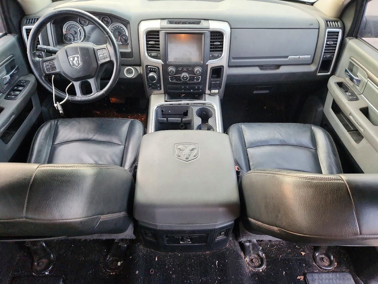 2016 Dodge Ram 1500 slt