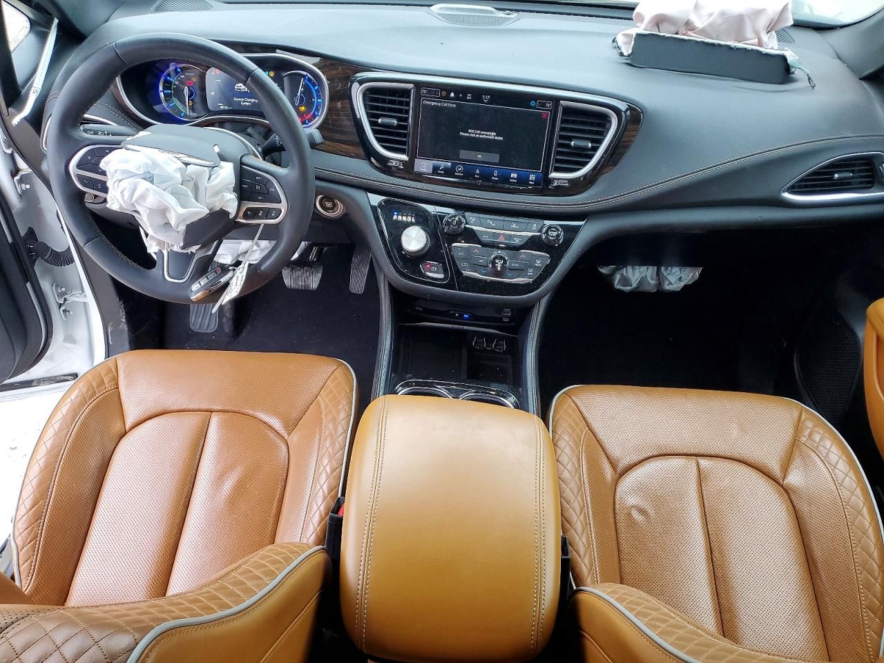 2023 Chrysler Pacifica Hybrid Pinnacle