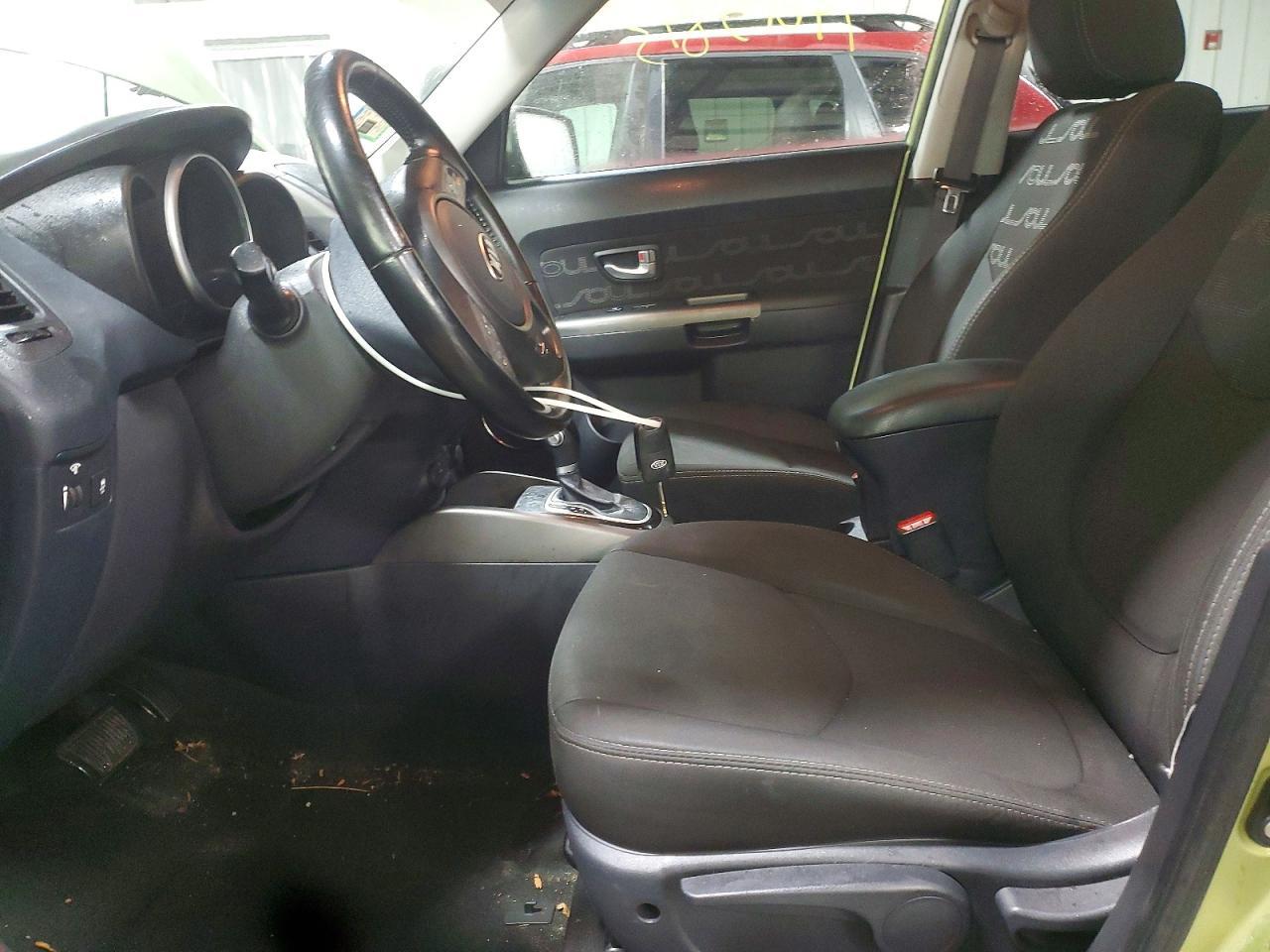 2013 KIA Soul +