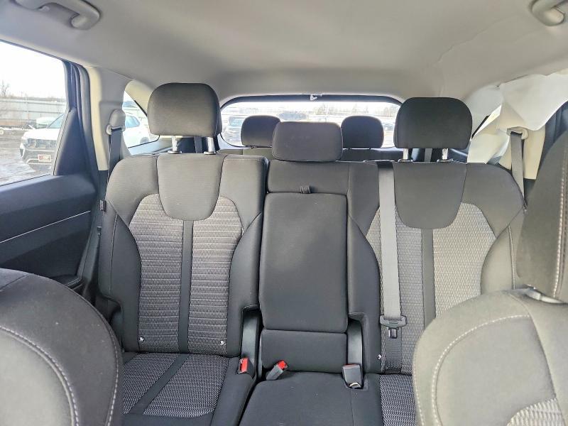 2025 KIA Sorento lx
